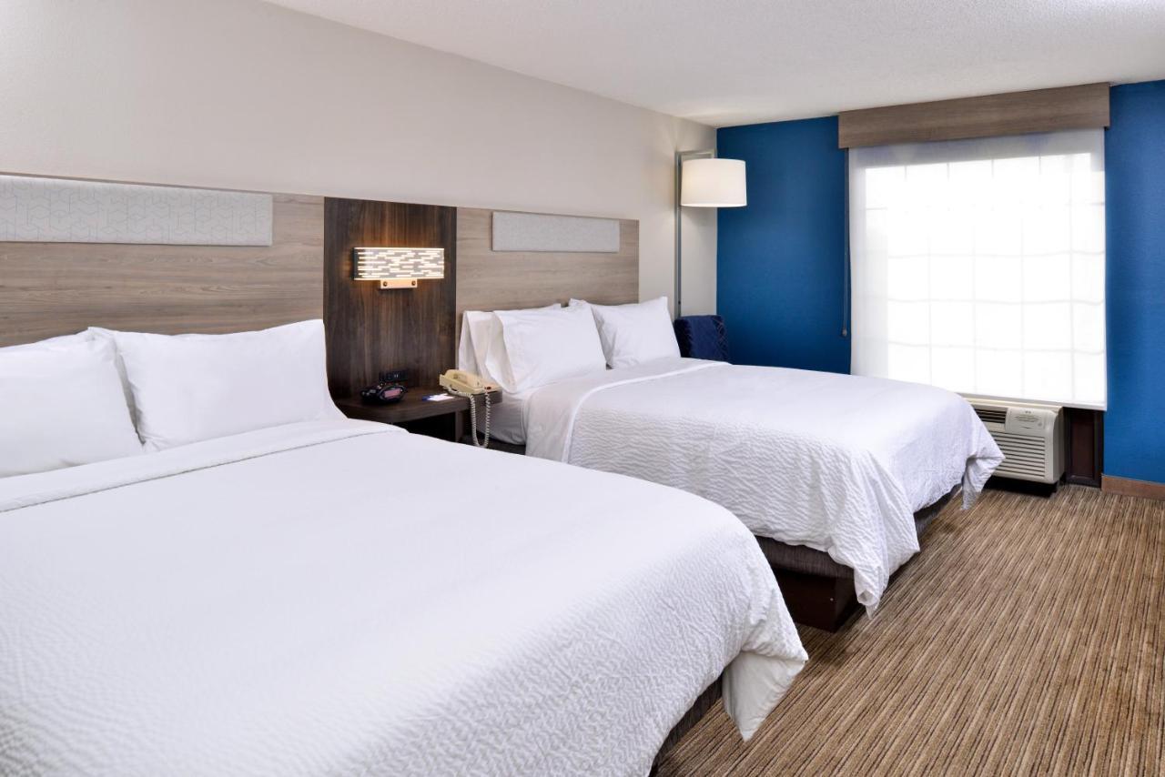 Holiday Inn Express Winston-Salem Medical Ctr Area Bagian luar foto