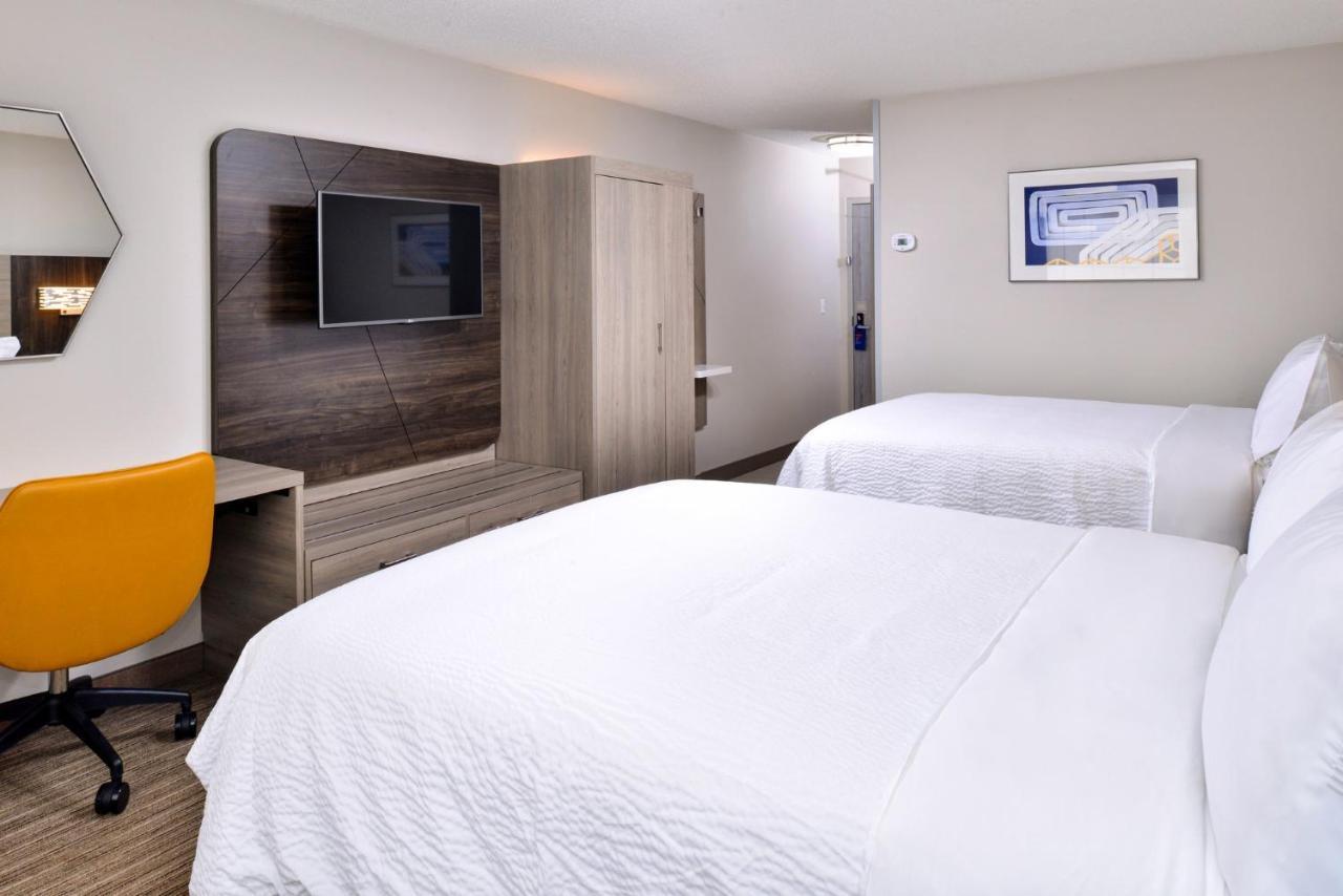 Holiday Inn Express Winston-Salem Medical Ctr Area Bagian luar foto