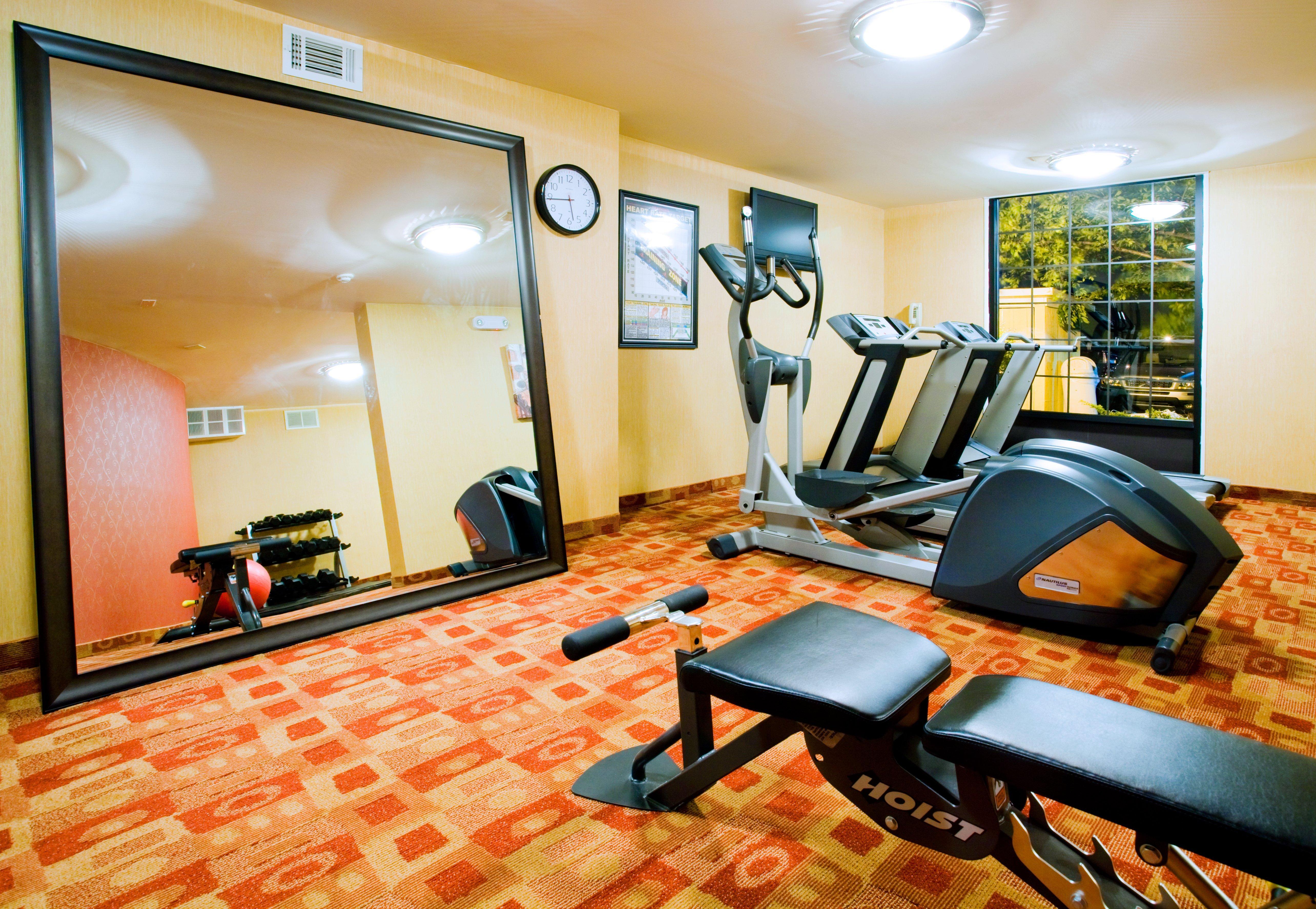 Holiday Inn Express Winston-Salem Medical Ctr Area Bagian luar foto
