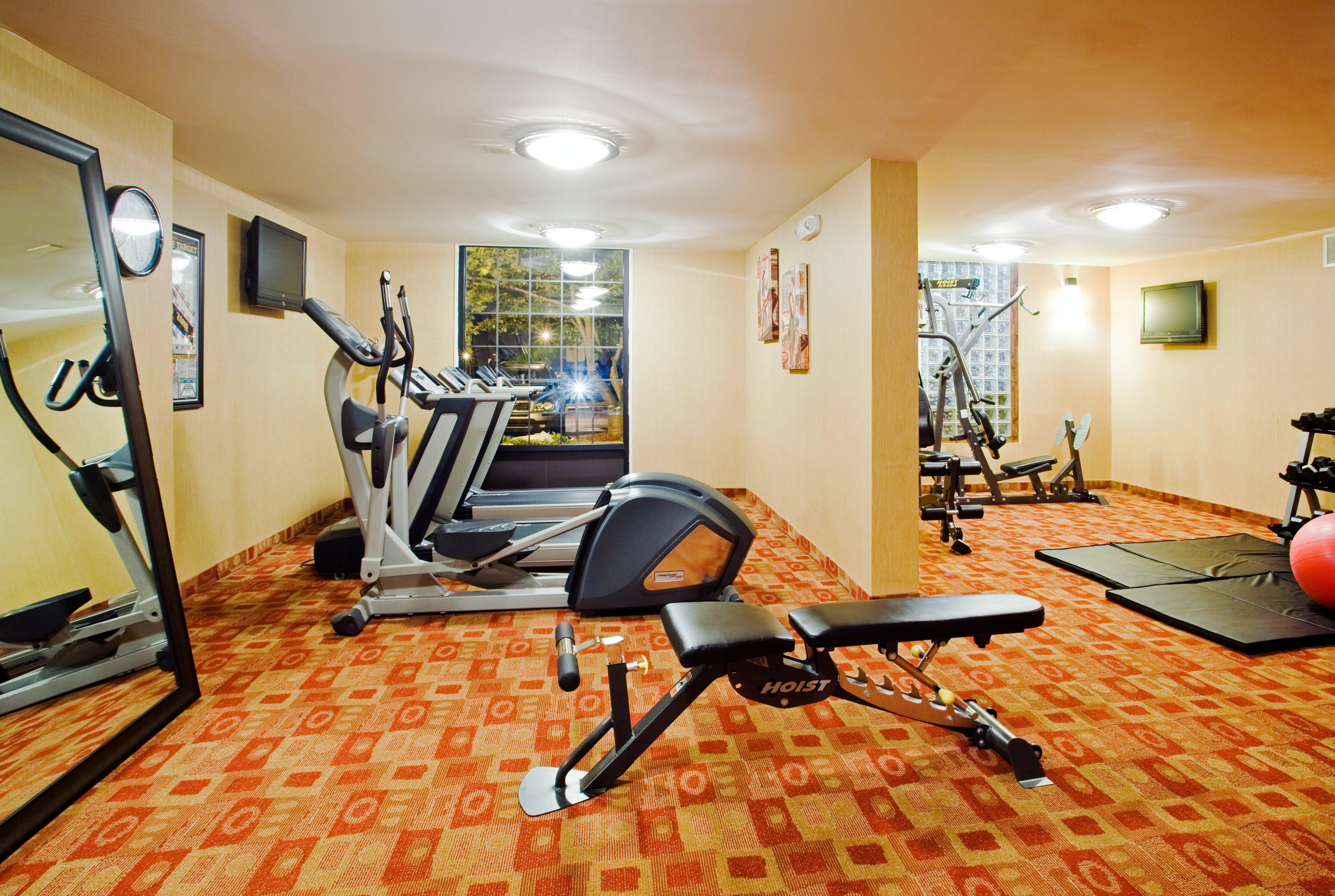 Holiday Inn Express Winston-Salem Medical Ctr Area Bagian luar foto