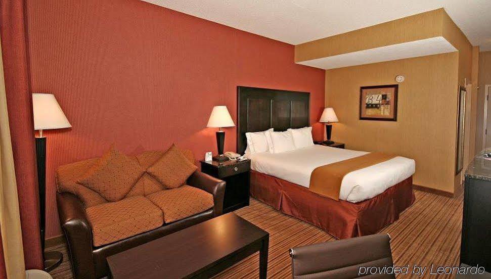 Holiday Inn Express Winston-Salem Medical Ctr Area Bagian luar foto